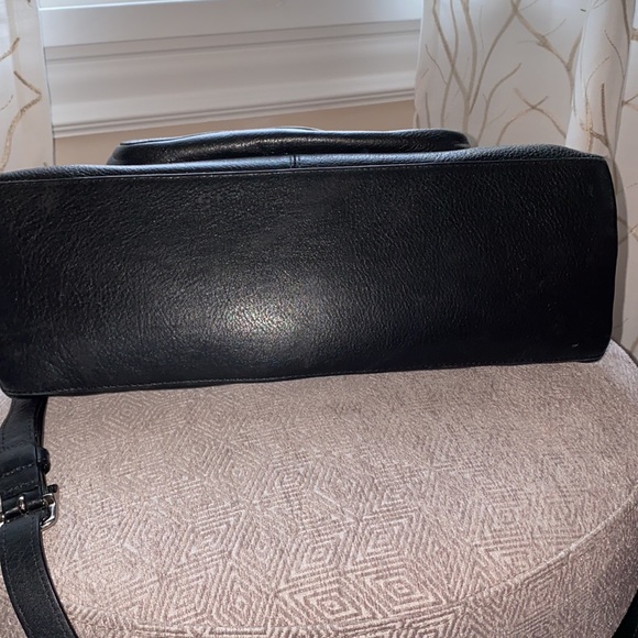 Coach Crossbody Purse - Picture 9 of 11